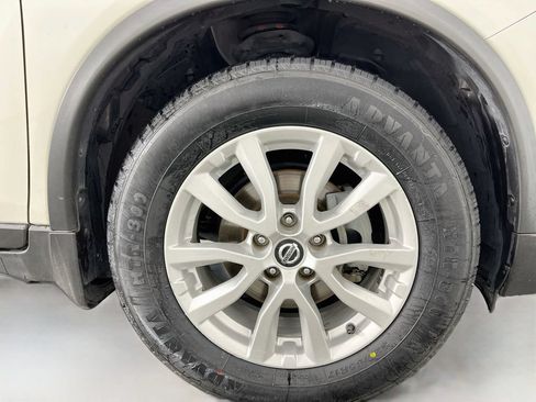 Used 2019 Nissan Rogue SV FWD image 37