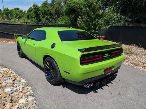 Used 2019 Dodge Challenger R/T Scat Pack w/ Plus Package RWD image 3