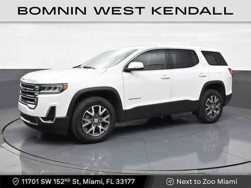 Used 2023 GMC Acadia SLE FWD image 1