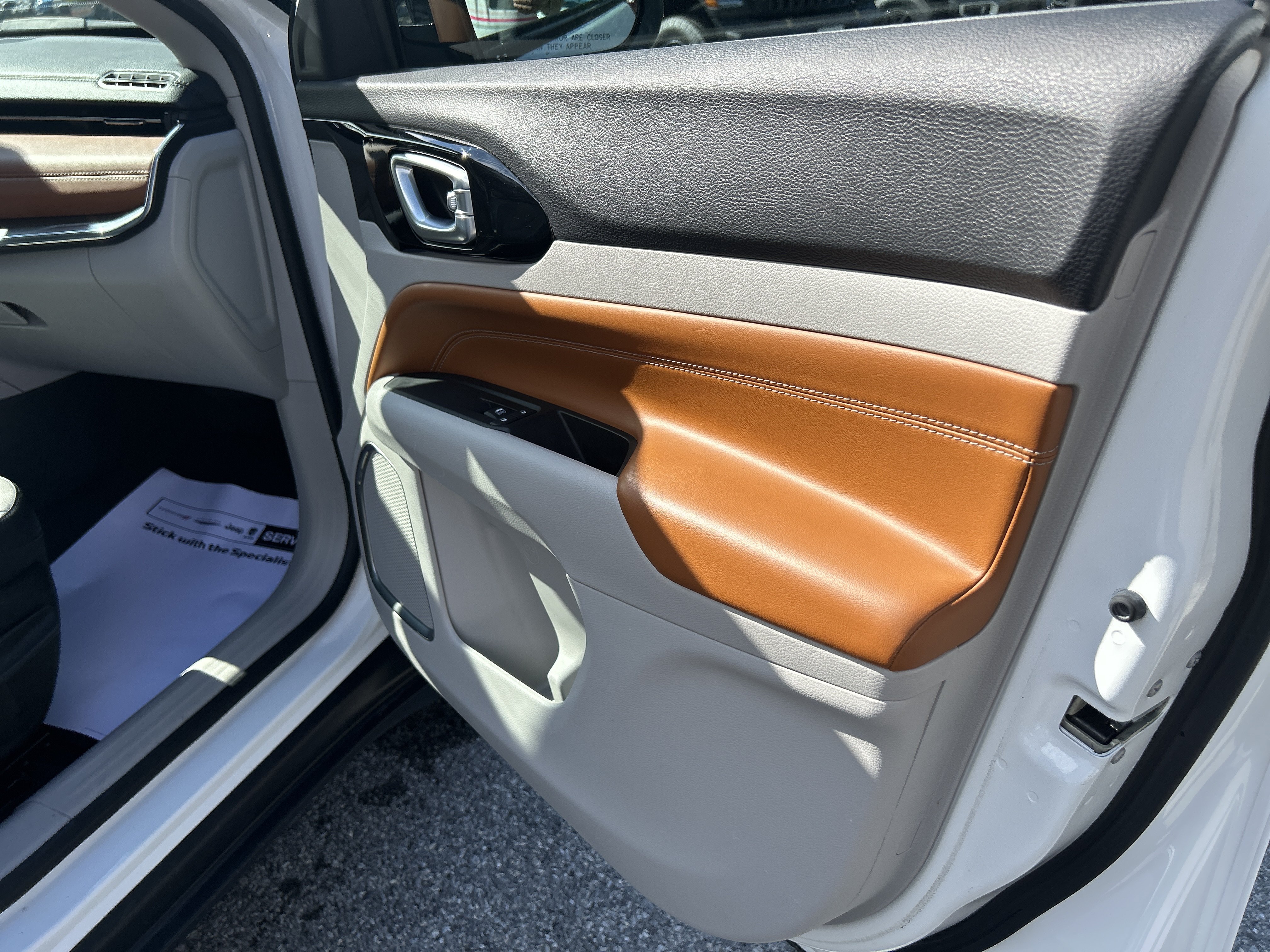 Certified 2022 Jeep Compass Limited AWD/4WD image 20