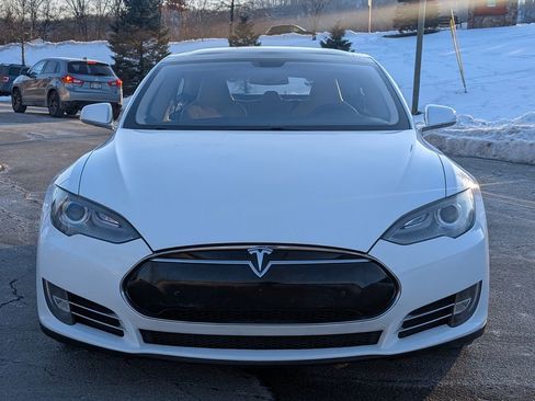 Used 2013 Tesla Model S image 5