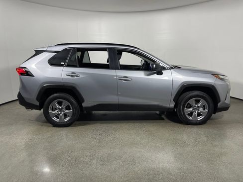 Certified 2025 Toyota RAV4 LE AWD/4WD image 2