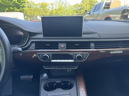 Used 2017 Audi A4 2.0T Prestige w/ Prestige Package AWD/4WD image 38
