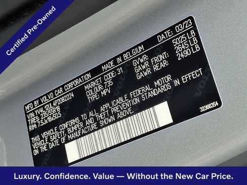 Certified 2023 Volvo XC40 B5 Plus AWD/4WD image 28