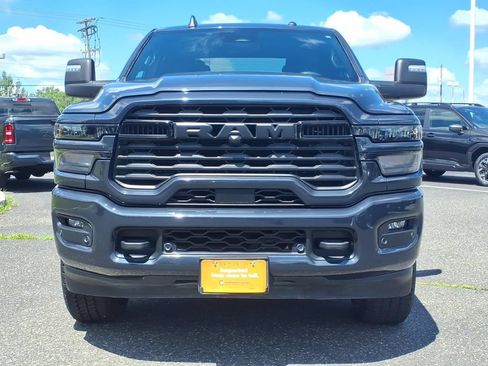 Certified 2025 RAM 2500 Big Horn AWD/4WD image 2