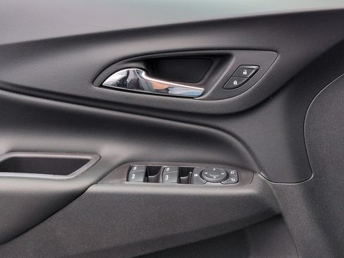 Certified 2020 Chevrolet Equinox LT AWD/4WD image 23