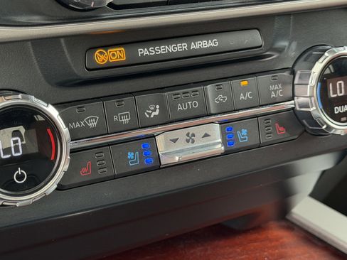 Certified 2022 Ford F350 King Ranch w/ Tremor Off-Road Package image 22