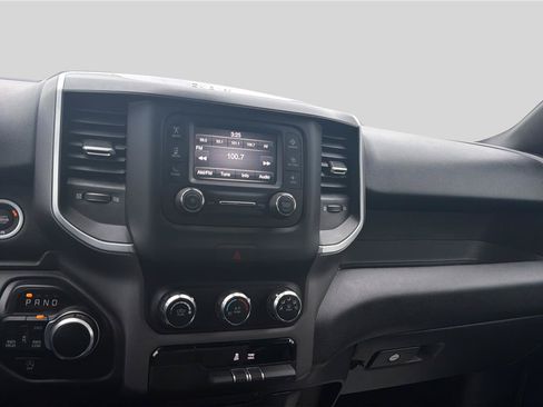 Used 2023 RAM 1500 Big Horn AWD/4WD image 11