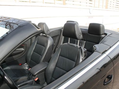 Used 2012 Volkswagen Eos Lux image 27