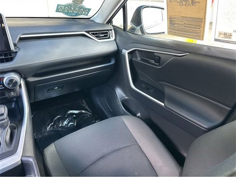 Used 2025 Toyota RAV4 LE image 14