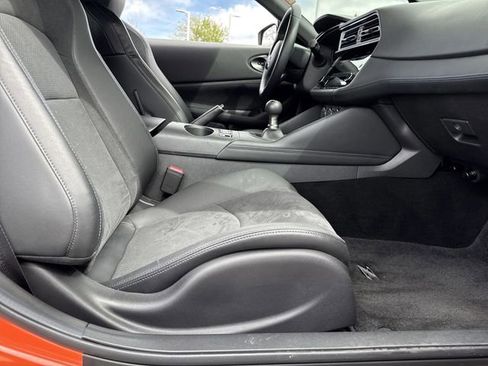 Used 2024 Nissan Z Performance w/ Heritage Edition image 19