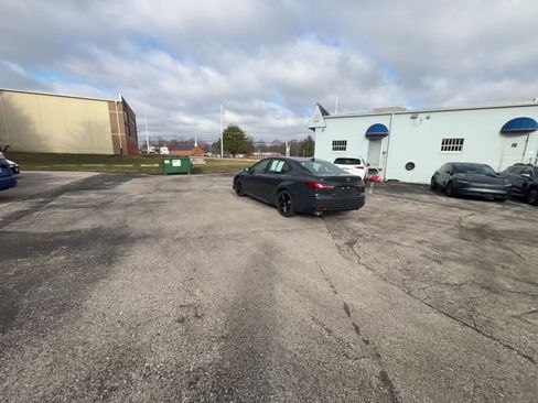 Used 2025 Toyota Camry SE image 15