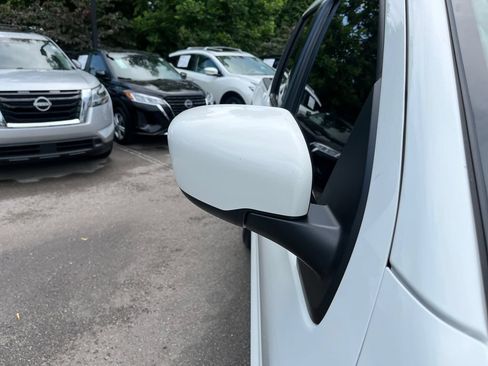 Used 2022 Nissan Frontier SV AWD/4WD image 38