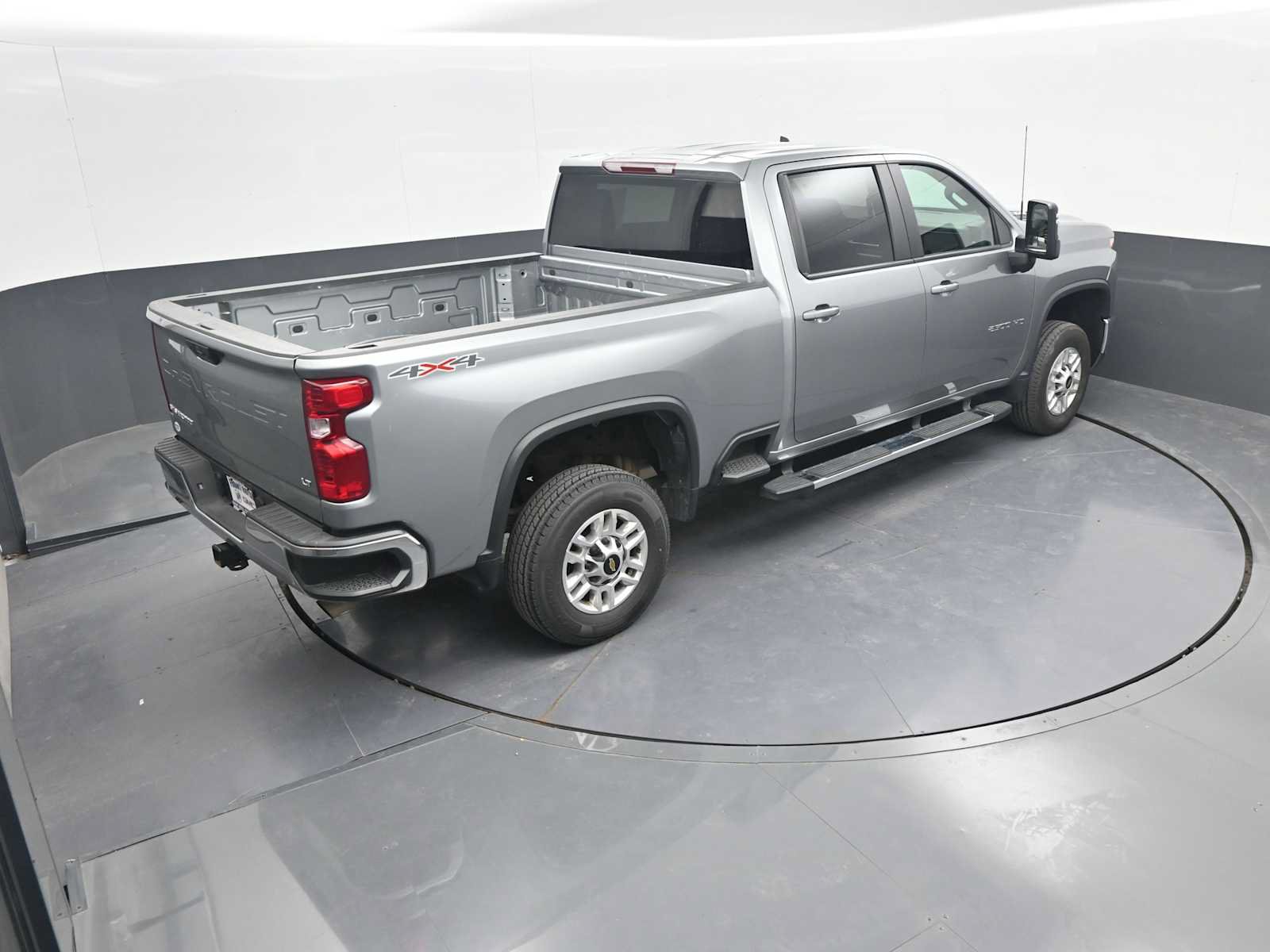 Used 2026 Chevrolet Silverado 2500 LT AWD/4WD image 38