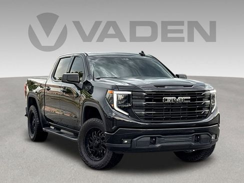 Used 2024 GMC Sierra 1500 Elevation AWD/4WD image 1