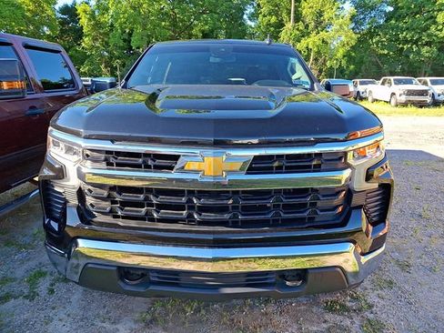 Certified 2023 Chevrolet Silverado 1500 LT AWD/4WD image 2