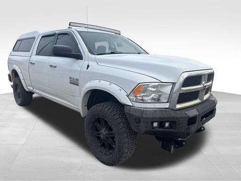 Used 2014 RAM 2500 SLT image 2