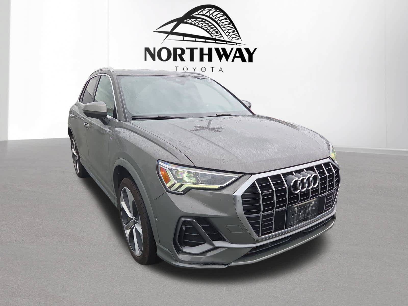 Used 2021 Audi Q3 2.0T Premium Plus w/ Premium Plus Package AWD/4WD image 1