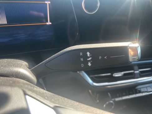 New 2026 Chevrolet Equinox EV LT image 26