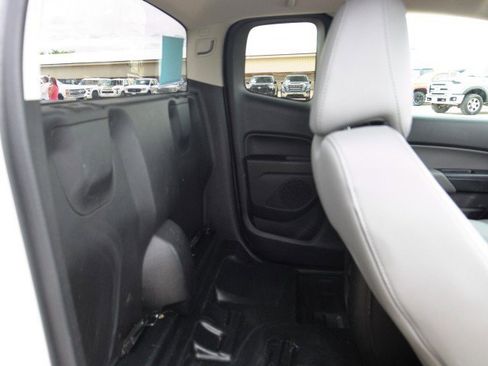 Used 2019 Chevrolet Colorado 2WD Extended Cab image 24
