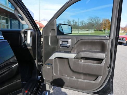 Used 2018 Chevrolet Silverado 1500 LTZ Z71 w/ LTZ Plus Package image 23