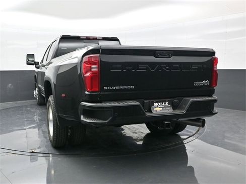 New 2026 Chevrolet Silverado 3500 High Country w/ Technology Package image 5
