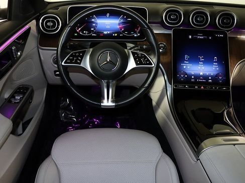 Used 2024 Mercedes-Benz C 300 C 300 image 3