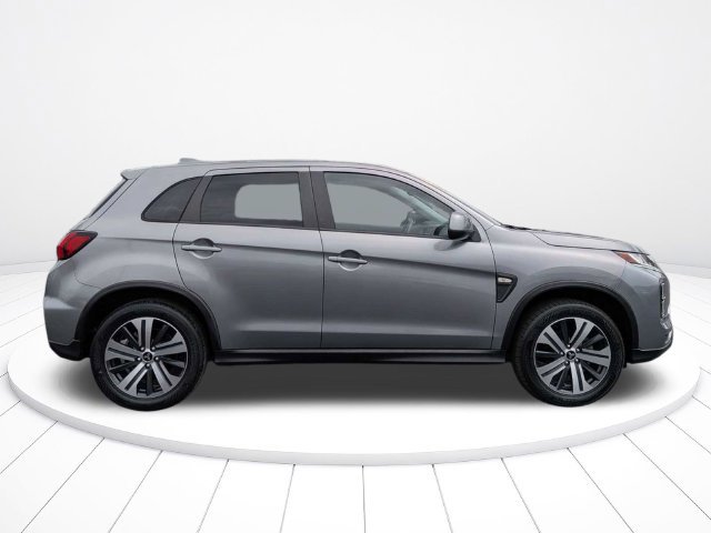 Used 2021 Mitsubishi Outlander Sport ES FWD image 2