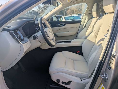 Used 2024 Volvo XC60 B5 Plus w/ Protection Package image 22