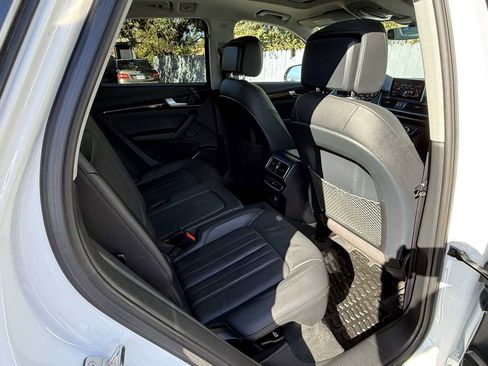 Used 2018 Audi Q5 2.0T Premium Plus w/ Premium Plus Package image 12