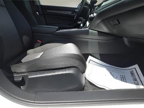 Used 2021 Honda Accord LX image 28