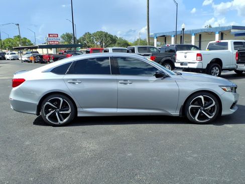 Used 2021 Honda Accord Sport image 6