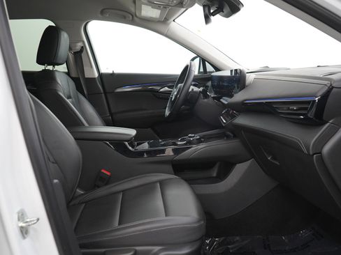 Used 2024 Buick Envision Preferred AWD/4WD image 11
