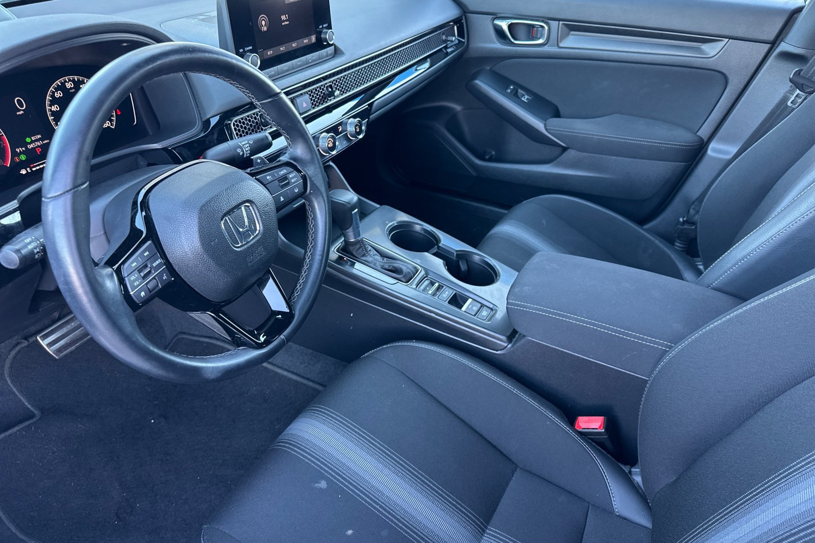 Used 2025 Honda Civic Sport image 10
