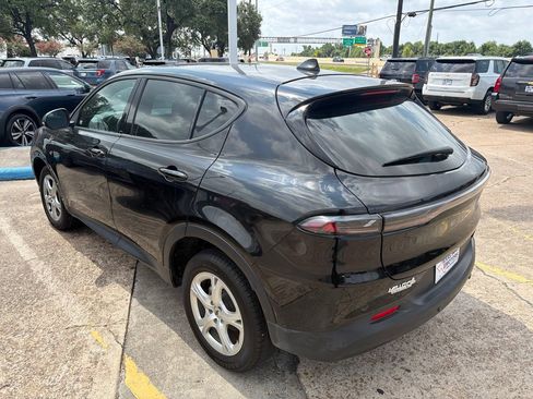 Used 2023 Dodge Hornet GT w/ Cold Weather Group AWD/4WD image 8