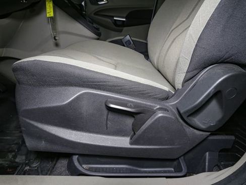 Used 2015 Ford Transit Connect XLT image 31