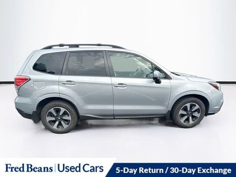 Used 2018 Subaru Forester 2.5i Premium w/ Protection Package #3 AWD/4WD image 11
