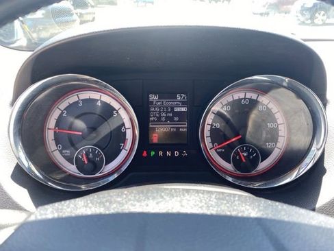 Used 2019 Dodge Grand Caravan GT FWD image 12
