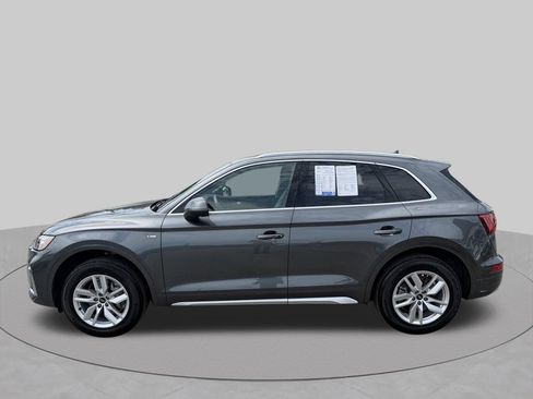 Used 2022 Audi Q5 2.0T Premium w/ Convenience Package AWD/4WD image 4