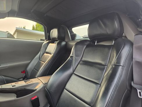 Used 2004 Nissan 350Z Touring RWD image 16