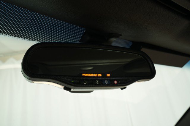 Used 2006 Cadillac XLR V RWD image 44