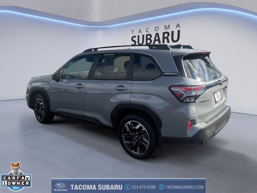 Used 2025 Subaru Forester Limited AWD/4WD image 3