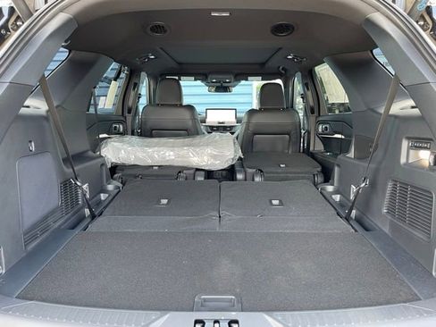 New 2026 Ford Explorer Tremor w/ Tremor Ultimate Package AWD/4WD image 25