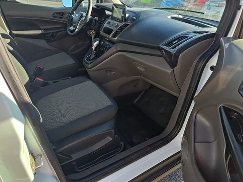 Used 2020 Ford Transit Connect XL image 24