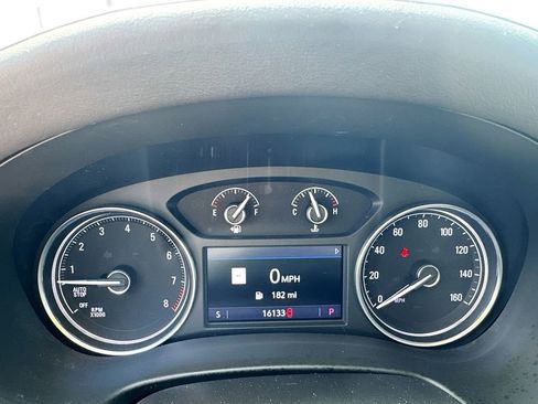 Used 2023 Buick Enclave Essence w/ Experience Buick Package image 15