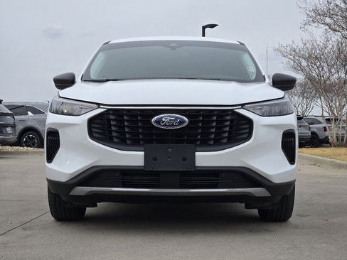 Used 2024 Ford Escape Active image 11