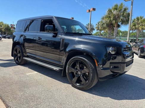 Used 2024 Land Rover Defender 110 V8 image 24