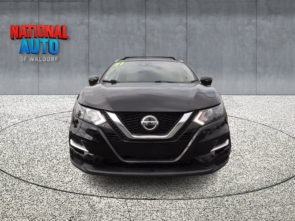 Used 2021 Nissan Rogue Sport SL FWD image 3