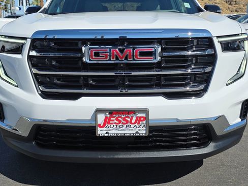 Used 2026 GMC Acadia Elevation FWD image 32
