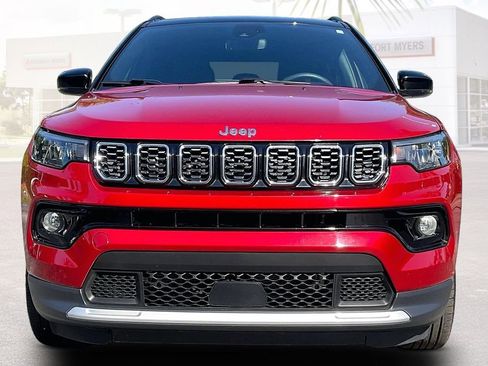 Used 2025 Jeep Compass Limited AWD/4WD image 24